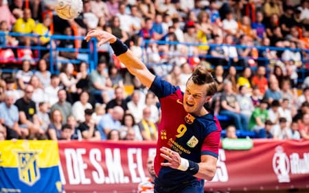 Equipe handebol do Barcelona (X do Barcelona)
