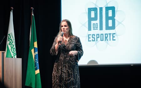 Fabiana Bentes, presidente da Sou do Esporte, durante apresentação do PIB do Esporte Brasileiro (COB/Divulgação)