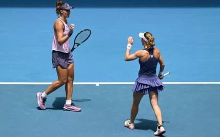 Bia Haddad e Siegemund em foto de arquivo