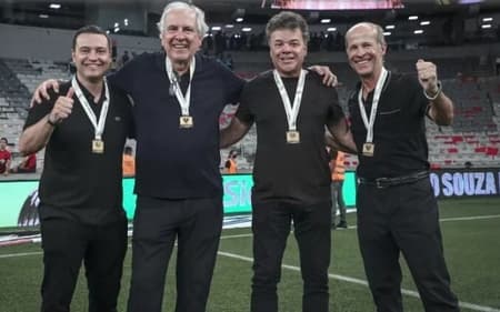 Rafael Menin, Rubens Menin, Renato Salvador e Ricardo Guimarães, os 4R's do Galo (Pedro Souza / Atlético/MG)