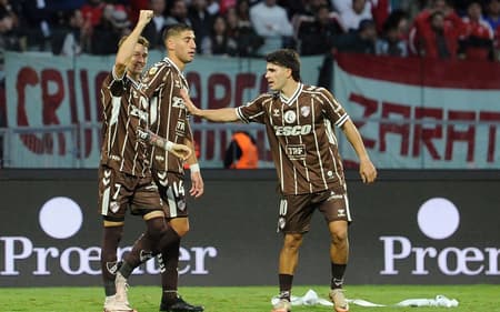 Platense x Huracán - Guido Mainero