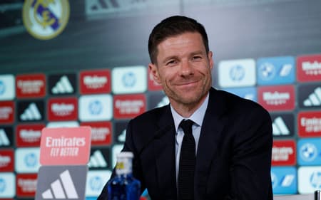 Xabi Alonso - Real Madrid