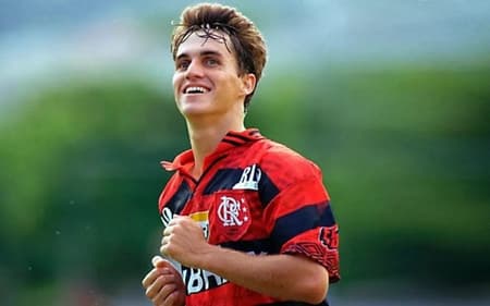 Por onde anda Sávio, ex-atacante do Real Madrid e Flamengo?