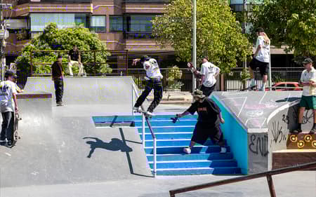 Atletas de skate treinando para Pan-Americano Junior (Foto: Julio Detefon / CBSk)