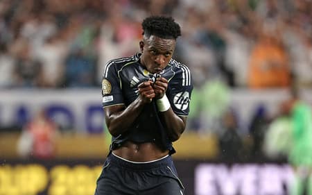 Vini Jr. teve grande atuação no terceiro jogo do Real Madrid no Mundial de Clubes