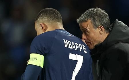 Mbappé e Luis Enrique