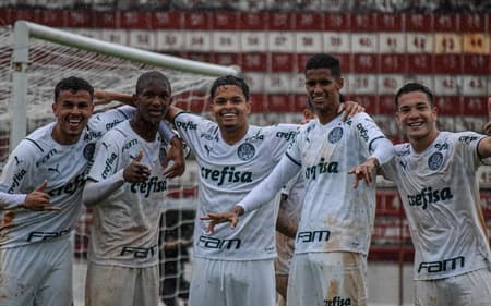 Pedro Lima foi um dos líderes da base do Palmeiras (Foto: Angelo Salvioni/Palmeiras)