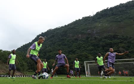 Botafogo durante treino no CT Lonier (Foto: Vítor Silva/Botafogo)