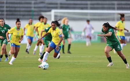 Kerolin marcou três gols na vitória do Brasil diante da Bolívia, pela Copa América Feminina. (Foto: Lívia Villas Boas/ CBF)