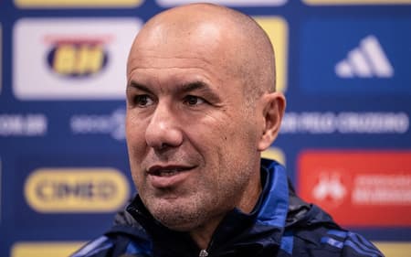 Técnico Leonardo Jardim, do Cruzeiro (Foto: Marco Galvão/Cruzeiro)
