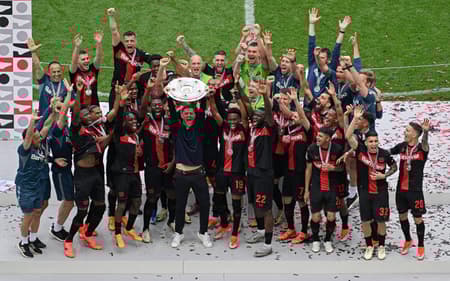 FBL-GER-BUNDESLIGA-LEVERKUSEN-AUGSBURG