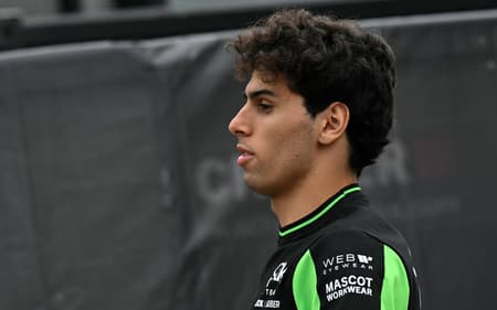 Gabriel Bortoleto, da Sauber, no Grande Prêmio da Inglaterra (Foto: Andrej ISAKOVIC / AFP)