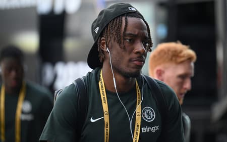 Madueke, alvo do Arsenal (Foto: ANGELA WEISS / AFP)
