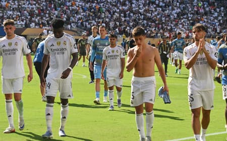 Jogadores do Real Madrid lamentam derrota para o PSG