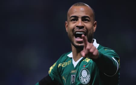 Mayke interessa ao Santos, mas segue no Palmeiras momentaneamente (Foto: Ettore Chiereguini/AGIF)