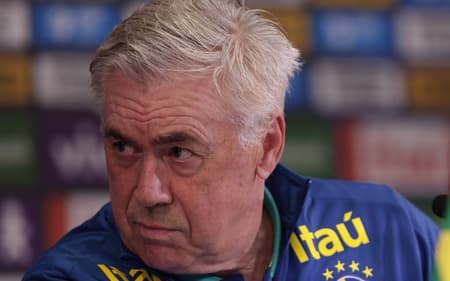 Ancelotti fala sobre Gerson (Foto: Ettore Chiereguini/AGIF)