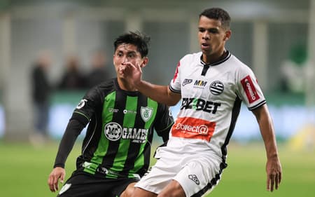 Sandry e Miguelito, dois jogadores que pertencem ao Santos (Foto: Gilson Lobo/AGIF)