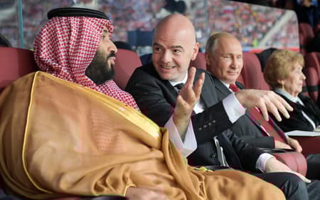 Bin Salman, Gianni Infantino e Putin