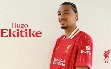 Hugo Ekitike foi anunciado como novo reforço do Liverpool após passagens por Reims, PSG e Frankfurt