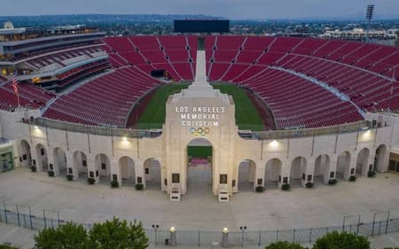 Coliseum de Los Angeles (divulgação)