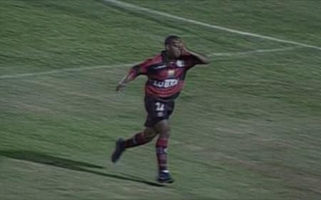 Lê
