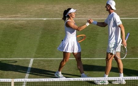 Luisa Stefani e Joe Salisbury vão Pa final de duplas mistas em Wimbledon (foto: WTA/AELTC)
