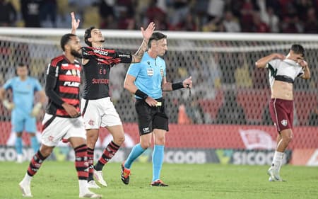 BRASILEIRO A 2025, FLAMENGO X FLUMINENSE Pedro