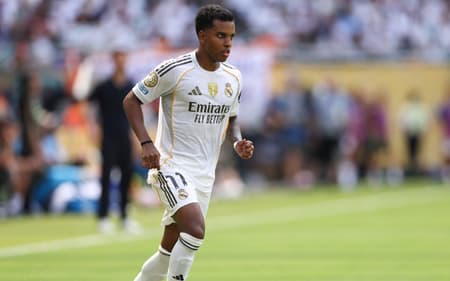 Rodrygo em ação pelo Real Madrid na estreia do Mundial