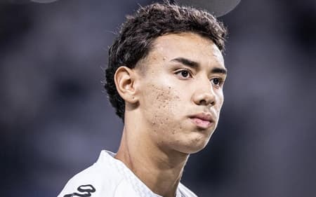 Gabriel Bontempo acumula 24 jogos no elenco profissional do Santos, sendo 13 como titular. (Foto: Divulgação/ Instagram)