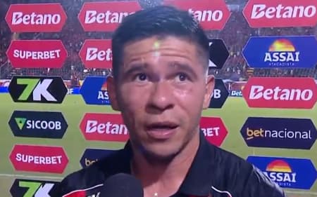 Osvaldo em entrevista após jogo contra o Bragantino (Foto: reprodução)
