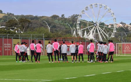 Treino do Internacional no CT Parque Gigante