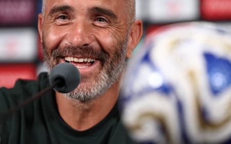 Técnico do Chelsea, Maresca elogiou Renato Gaúcho durante coletiva no Mundial de Clubes