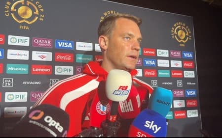 Neuer criticou Donnaruma na zona mista após PSG x Bayern de Munique (Foto: Reprodução)