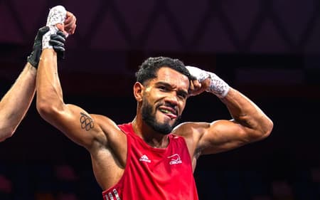 Luiz Oliveira conquistou a medalha de ouro no Cazaquistão