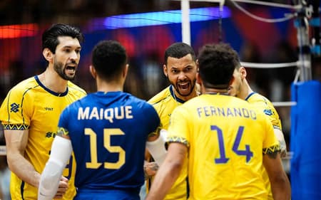 Seleção lidera a classificação geral da VNL