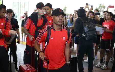 De La Cruz na chegada do Flamengo aos Estados Unidos