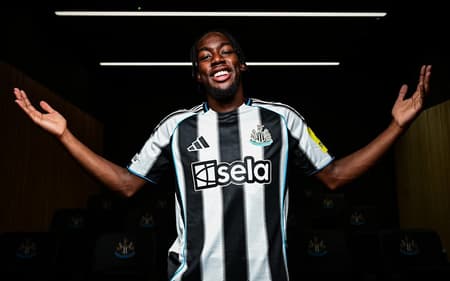 Anthony Elanga - Newcastle