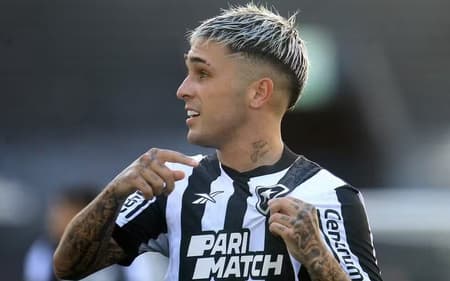 Diego Hernández foi contratado pelo Botafogo em 2023 (Foto: Vítor Silva/Botafogo)