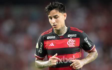 Jogos de hoje: Flamengo, de Pulgar, entra em campo pelo Campeonato Carioca (Foto: Gil Gomes/AGIF)