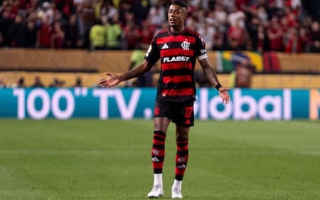 Flamengo's Bruno Henrique reacts during the Club World Cup group D soccer match between Flamengo and Esperance de Tunis in Philadelphia, Monday, June 16, 2025. (AP Photo/Chris Szagola)