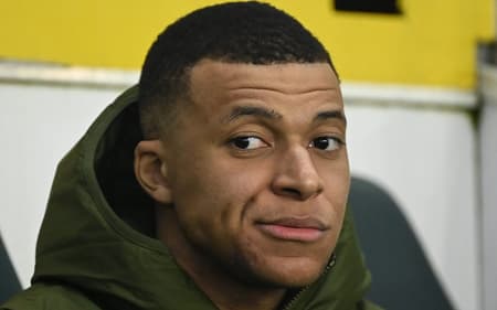 Mbappé é capitão da França desde 2023 (Foto: Sebastien Salom-Gomis/AFP)