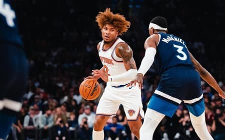 Miles McBride em ação pelo New York Knicks na NBA (Foto: Reprodução/Instagram: @deucemvb11)