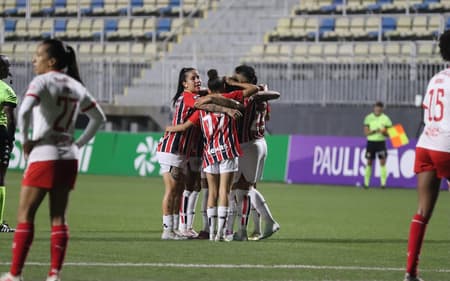São Paulo feminino vive boa fase no Brasileirão e Paulistão. (Foto: Aline Fiuza / São Paulo FC)