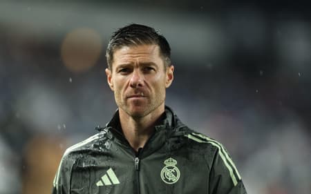 Xabi Alonso - Real Madrid