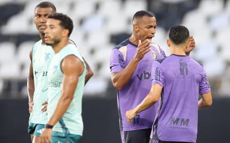 Botafogo e Cruzeiro fizeram jogo-treino antes do Brasileirão (Foto: Vítor Silva/Botafogo)