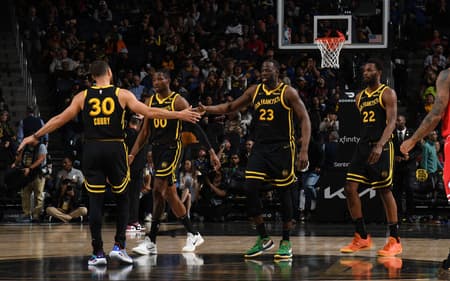 Chicago Bulls v Golden State Warriors