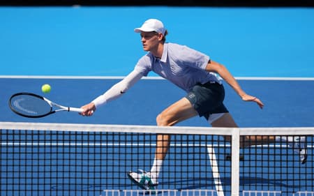 Jannik Sinner na vitória sobre o francês Térence Atmane em Cincinnati (Foto: Dylan Buell/AFP)