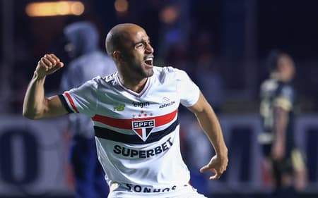 Lucas Moura vai perder o segundo jogo seguido pelo São Paulo. (Foto: Marcello Zambrana/AGIF)
