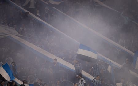 Geral na Arena do Grêmio. (Foto: Maxi Franzoi/AGIF)