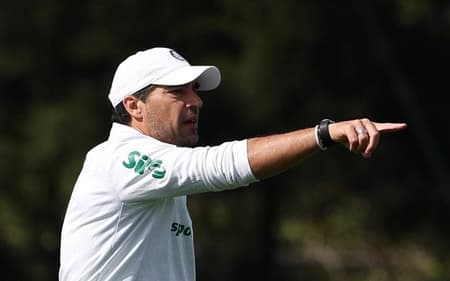 Abel Ferrira comanda o último treino do Palmeiras antes de enfrentar o Vitória, no Barradão. (Foto: Foto: Cesar Greco/Palmeiras)